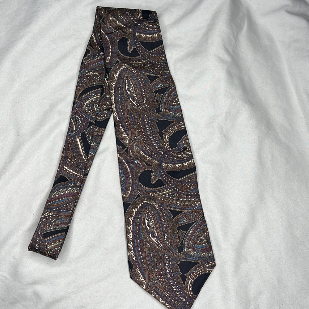 Christian Dior paisley tie